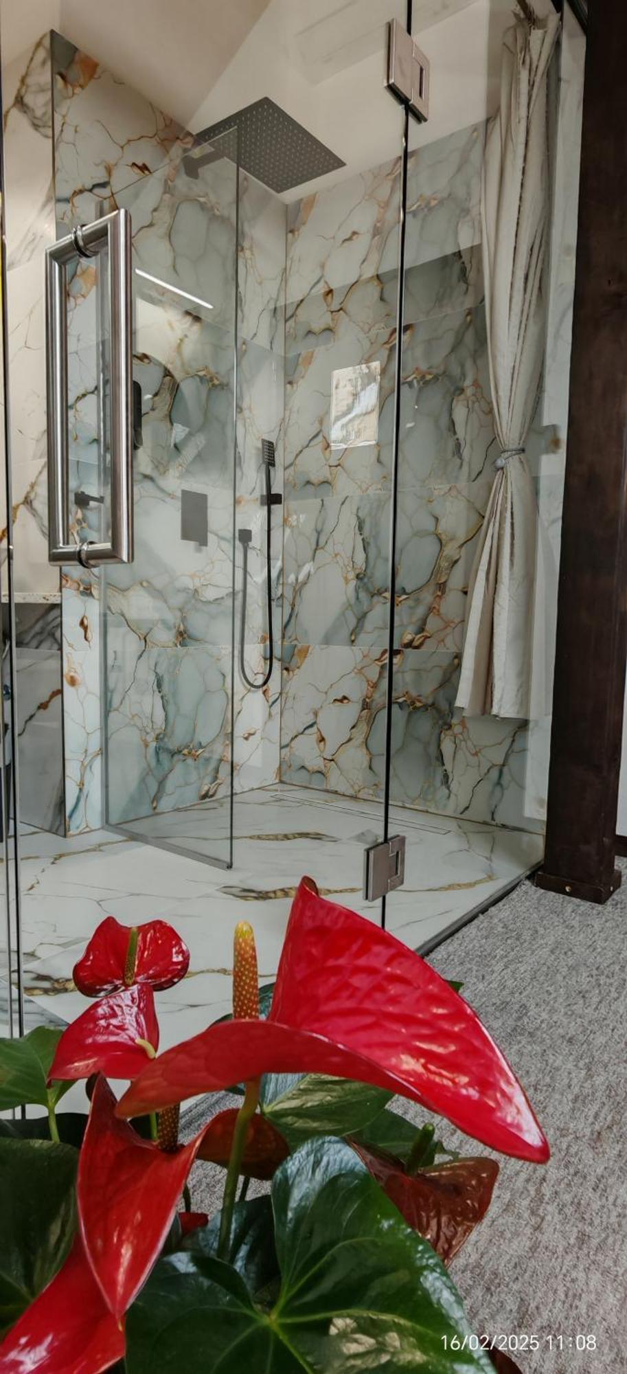 Hotel Plzensky Dvur Frýdek-Místek Esterno foto